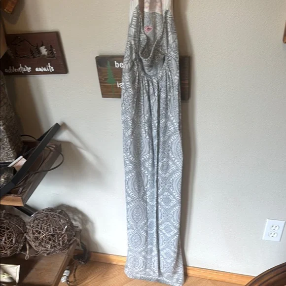 Gray and Multicolor Halter Dress size small - Picture 7 of 8